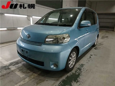 TOYOTA PORTE