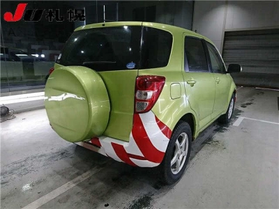 TOYOTA RUSH