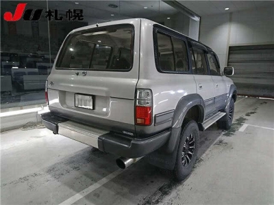 TOYOTA LAND CRUISER 80