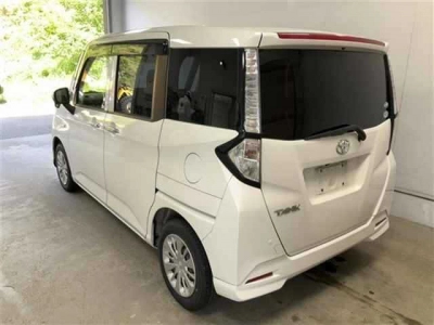 TOYOTA TANK