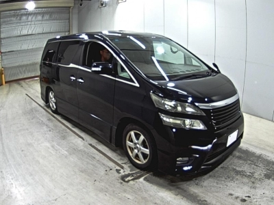 TOYOTA VELLFIRE