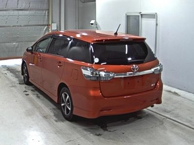 TOYOTA WISH