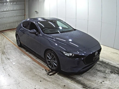 MAZDA MAZDA3 FASTBACK