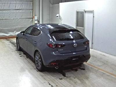 MAZDA MAZDA3 FASTBACK