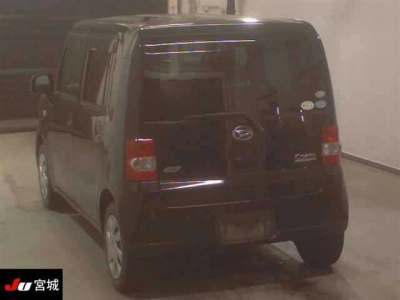 DAIHATSU MOVE CONTE
