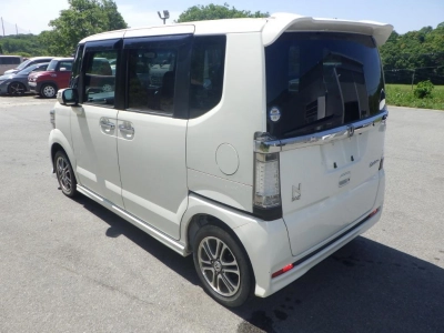 HONDA N BOX CUSTOM