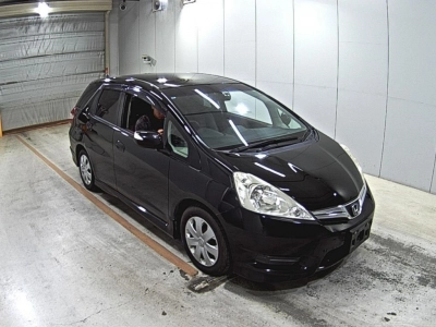 HONDA FIT SHUTTLE