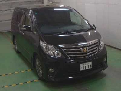 TOYOTA ALPHARD