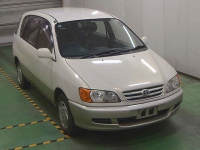 TOYOTA IPSUM