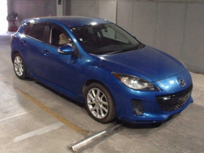 MAZDA AXELA SPORT
