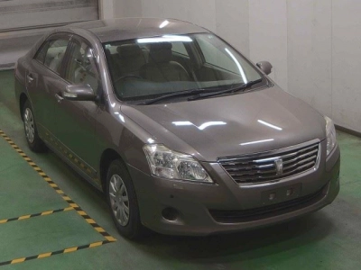 TOYOTA PREMIO