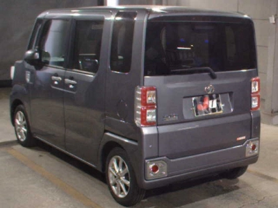 TOYOTA PIXIS MEGA