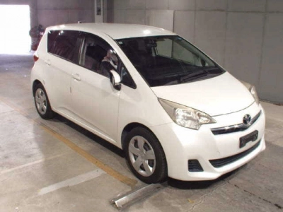 TOYOTA RACTIS