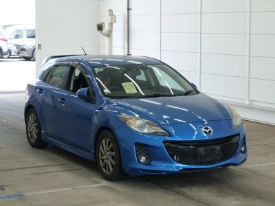 MAZDA AXELA SPORT
