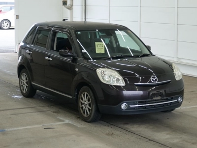 MAZDA VERISA