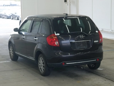 MAZDA VERISA