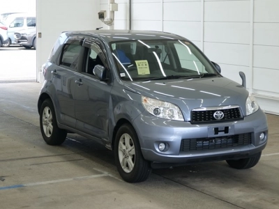 TOYOTA RUSH