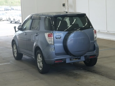 TOYOTA RUSH
