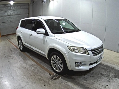 TOYOTA VANGUARD