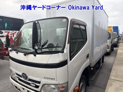 TOYOTA DYNA