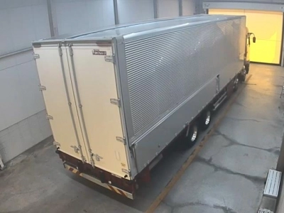 MITSUBISHI FUSO