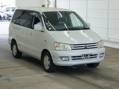 TOYOTA TOWN ACE NOAH