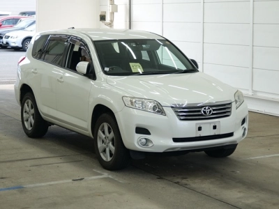 TOYOTA VANGUARD
