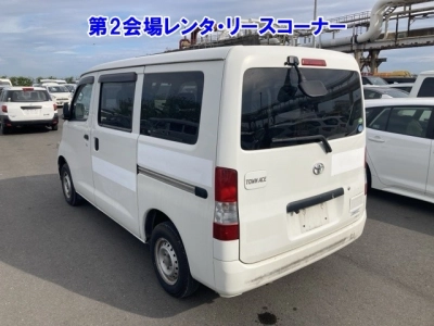 TOYOTA TOWN ACE