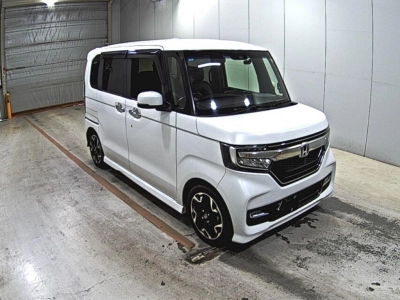 HONDA N BOX CUSTOM