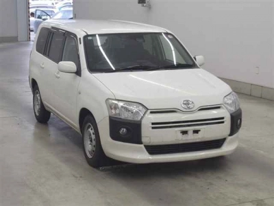 TOYOTA SUCCEED VAN