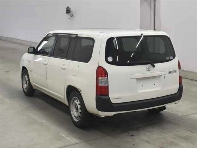 TOYOTA SUCCEED VAN