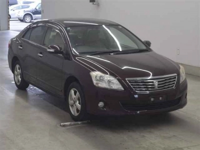 TOYOTA PREMIO