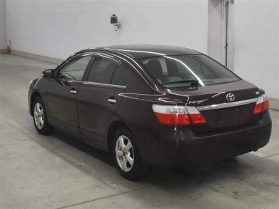 TOYOTA PREMIO