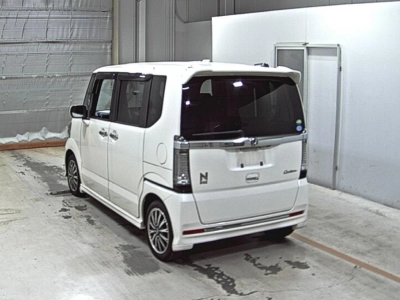 HONDA N BOX CUSTOM