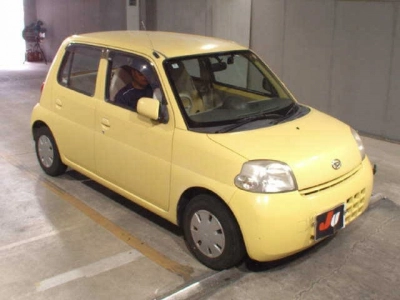 DAIHATSU ESSE