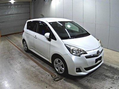 TOYOTA RACTIS