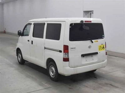 TOYOTA TOWN ACE VAN