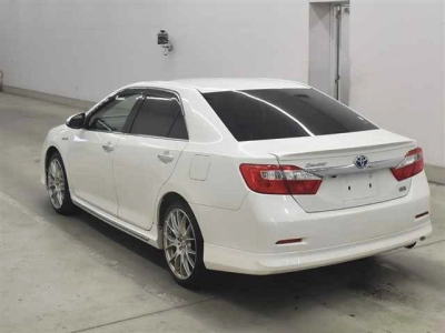 TOYOTA CAMRY