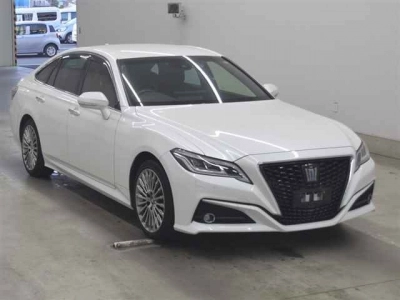 TOYOTA CROWN HYBRID