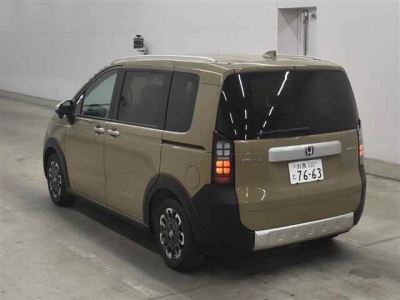 HONDA FREED HYBRID