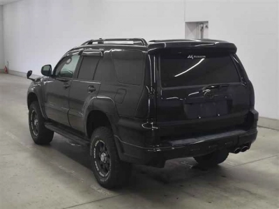 TOYOTA HILUX SURF