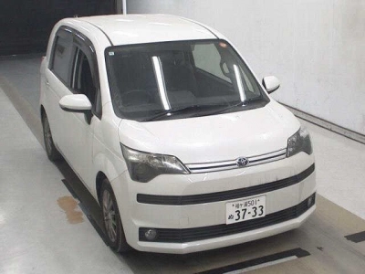 TOYOTA SPADE