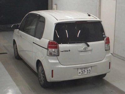 TOYOTA SPADE