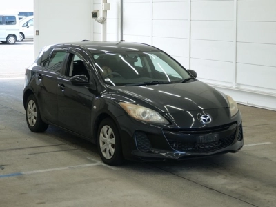 MAZDA AXELA SPORT