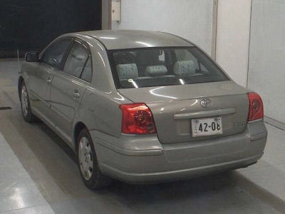 TOYOTA AVENSIS