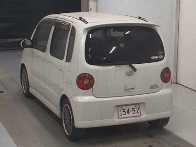 DAIHATSU MOVE LATTE