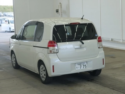 TOYOTA SPADE
