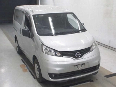 NISSAN NV200 VANETTE VAN
