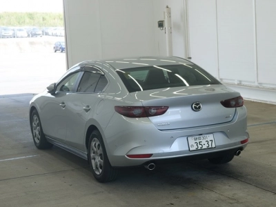 MAZDA MAZDA3