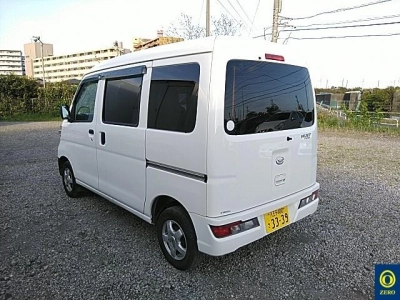 DAIHATSU HIJET VAN